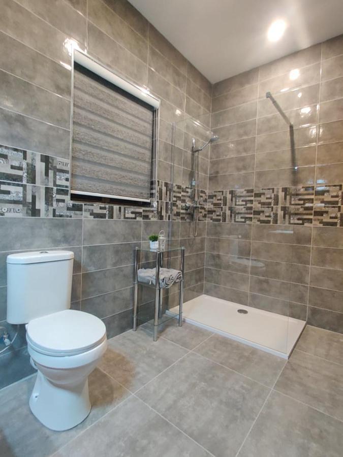 Close To Airport, Double Bedroom, Sofa-Bed, Private Bathroom For Adults And Children Aged 10 And Over Only Gudja Exteriér fotografie